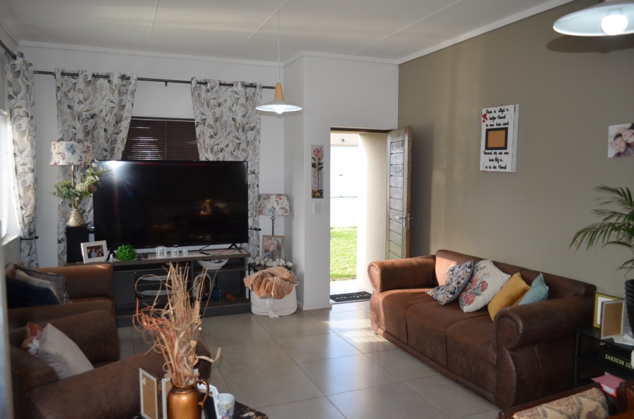 3 Bedroom Property for Sale in Mooikloof Country Estate Western Cape